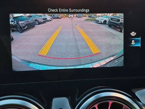 Used 2023 Mercedes-Benz GLA 250 image 13
