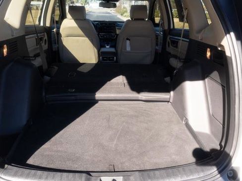 Used 2018 Honda CR-V Touring image 29