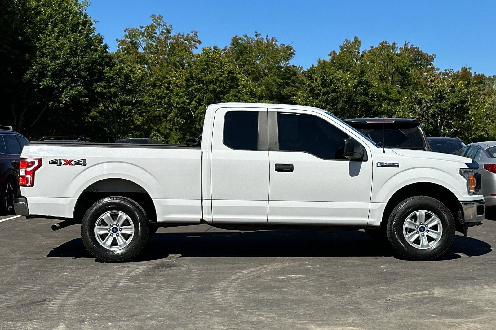 Used 2018 Ford F150 XL w/ Equipment Group 101A Mid AWD/4WD image 3