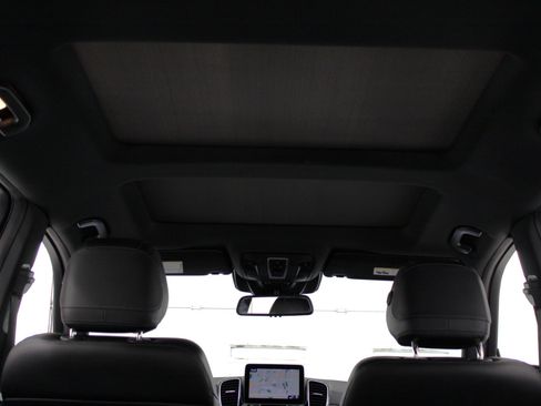 Used 2018 Mercedes-Benz GLS 450 4MATIC w/ Premium Package image 72