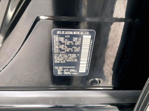 Used 2021 Nissan Armada Platinum w/ Captain's Chairs Package RWD image 34