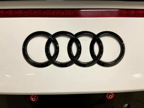 Used 2011 Audi R8 V10 AWD/4WD image 28