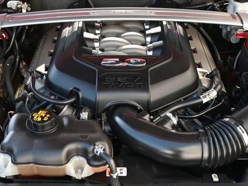 Used 2012 Ford Mustang GT image 13