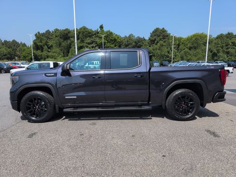 Used 2022 GMC Sierra 1500 Elevation w/ LPO, Elevation Black Package AWD/4WD image 5