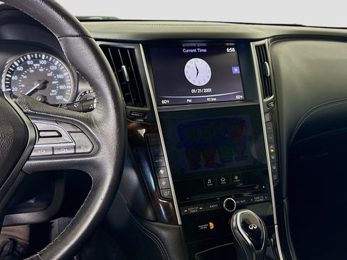 Used 2019 INFINITI Q50 Luxe w/ Cargo Package (L96) RWD image 18