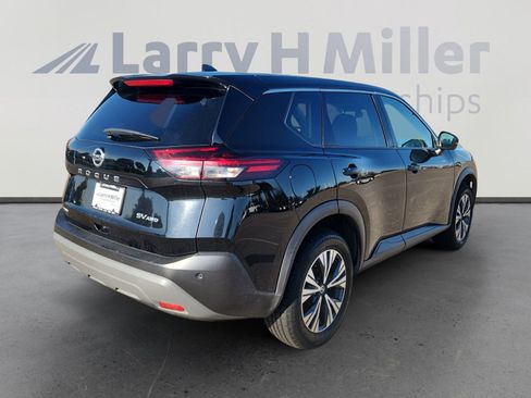 Used 2021 Nissan Rogue SV image 6