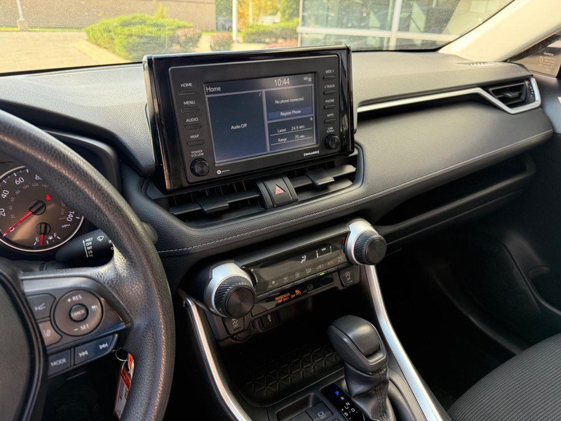 Used 2022 Toyota RAV4 LE AWD/4WD image 24