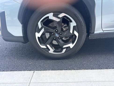 Used 2023 Subaru Crosstrek 2.5i Limited image 9