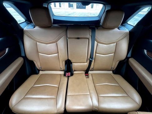 Used 2021 Cadillac XT5 Premium Luxury image 26