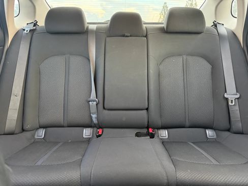 Used 2018 Kia Optima LX FWD image 22