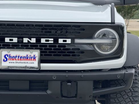 Used 2024 Ford Bronco Wildtrak AWD/4WD image 8