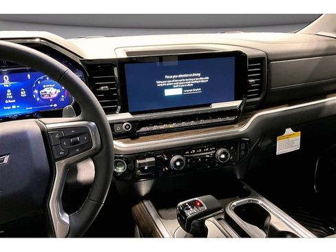 New 2026 Chevrolet Silverado 1500 LT Trail Boss w/ LT Trail Boss Premium Package AWD/4WD image 8