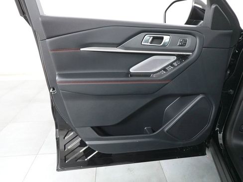 Used 2019 Ford E-450 and Econoline 450 Super Duty w/ Shuttle Bus Prep Package RWD image 7