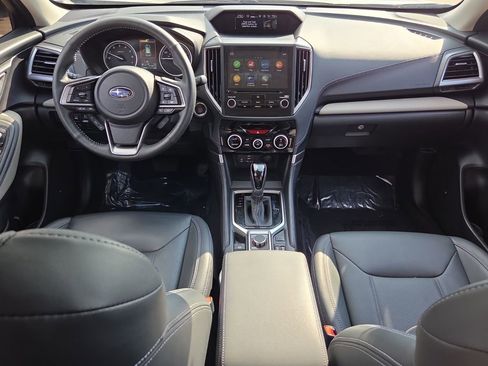 Used 2023 Subaru Forester Limited image 14