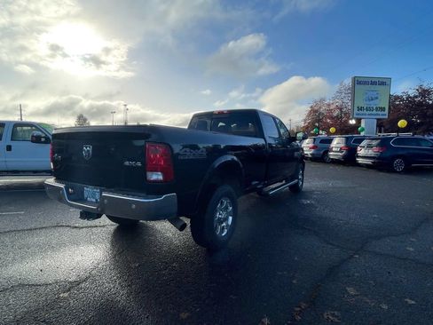 Used 2017 RAM 2500 Big Horn AWD/4WD image 3