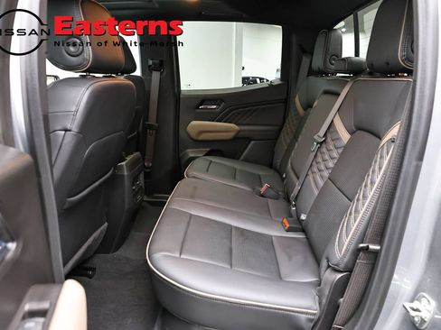 Used 2024 GMC Canyon Denali AWD/4WD image 22