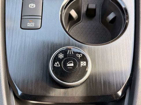 New 2026 Nissan Rogue SV image 31