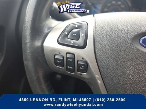 Used 2016 Ford Taurus Limited w/ Driver Assist Package AWD/4WD image 16