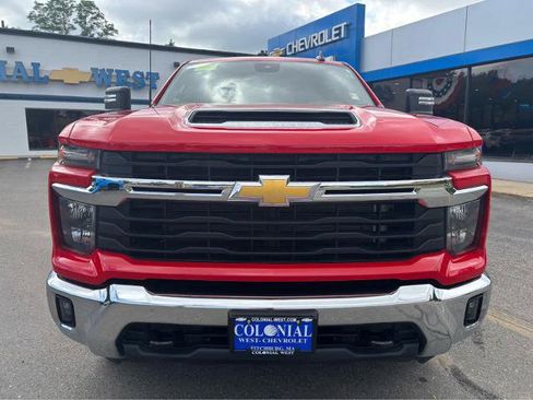 Used 2025 Chevrolet Silverado 2500 LT w/ Convenience Package AWD/4WD image 14