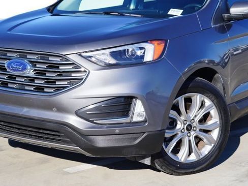 Used 2024 Ford Edge Titanium image 5