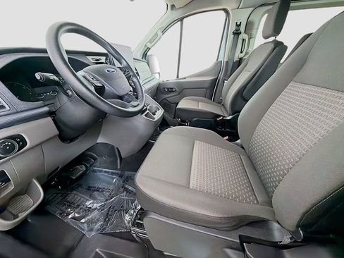 Used 2023 Ford Transit 350 XLT image 19
