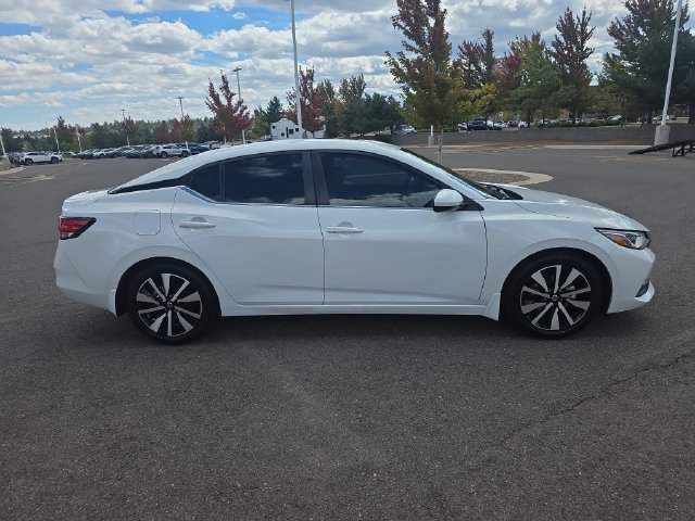 Used 2023 Nissan Sentra SV w/ SV Premium Package FWD image 2