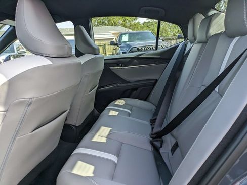 New 2026 Toyota Camry SE FWD image 13