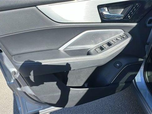 Used 2025 Acura MDX w/ Technology Package image 11