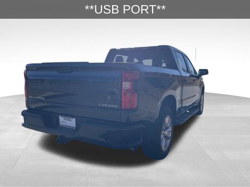 Used 2022 Chevrolet Silverado 1500 Custom image 6