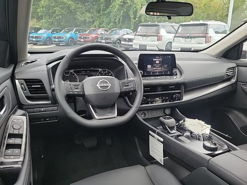 New 2026 Nissan Rogue SV w/ SV Premium Package image 12