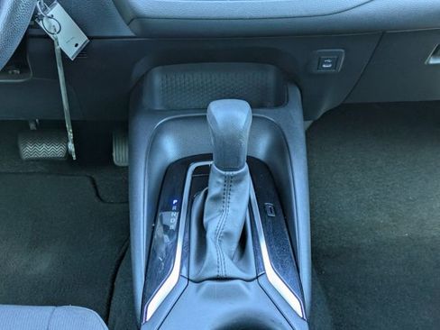 Used 2024 Toyota Corolla LE image 18