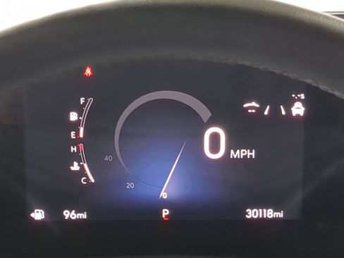 Used 2024 Buick Envista Sport Touring w/ Convenience I Package FWD image 37