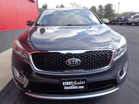 Used 2016 Kia Sorento EX w/ EX Premium Package image 12