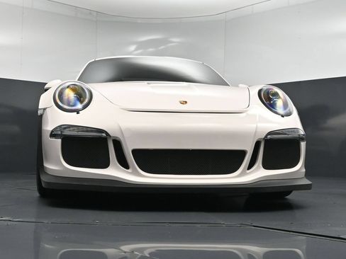 Certified 2016 Porsche 911 GT3 RS RWD image 29