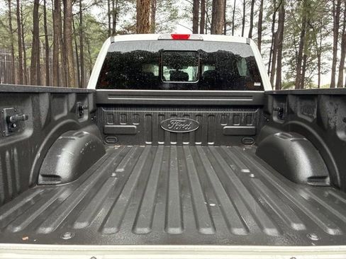 Used 2020 Ford F150 Lariat image 17