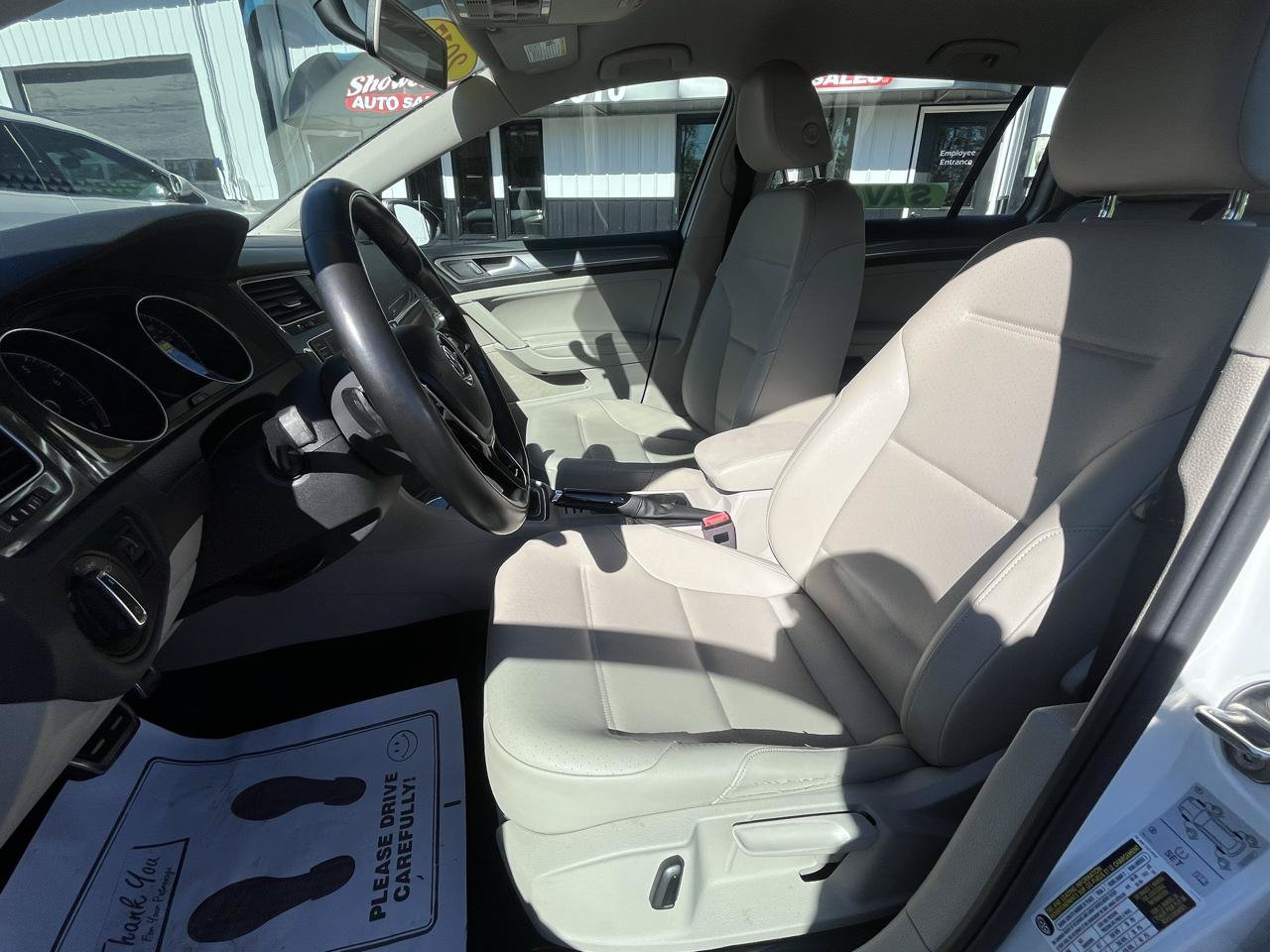 Used 2017 Volkswagen Golf Alltrack SEL AWD/4WD image 12