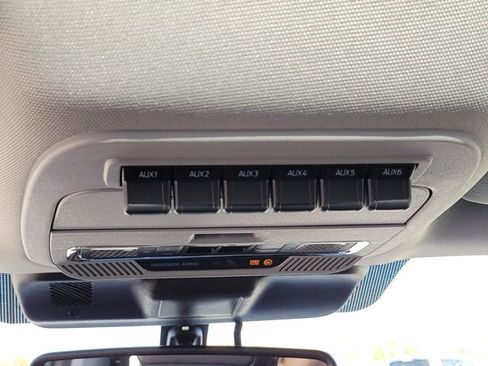 New 2026 Ford F350 Lariat w/ Black Appearance Package image 9