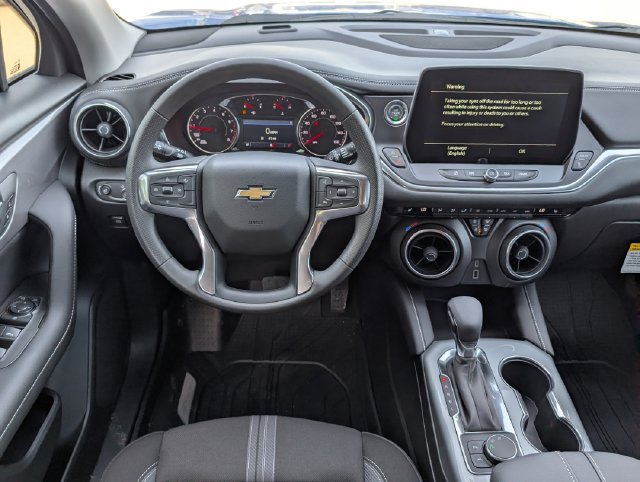 New 2026 Chevrolet Blazer LT w/ LPO, Floor Liner Package FWD image 4