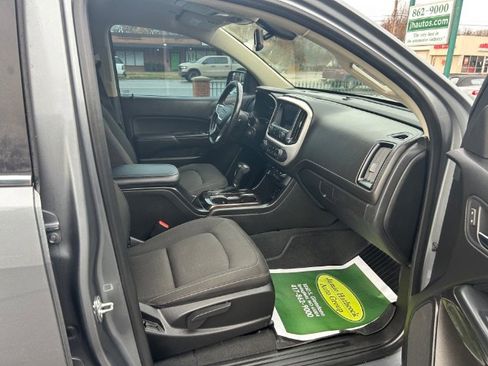 Used 2019 GMC Canyon SLE w/ SLE Convenience Package image 10