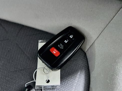 Used 2023 Toyota RAV4 XLE w/ Convenience Package FWD image 36