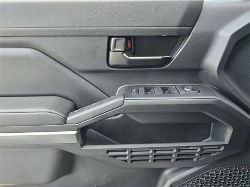 Certified 2024 Toyota Tacoma SR5 image 17