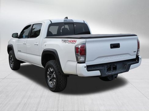 Certified 2022 Toyota Tacoma TRD Off-Road image 6