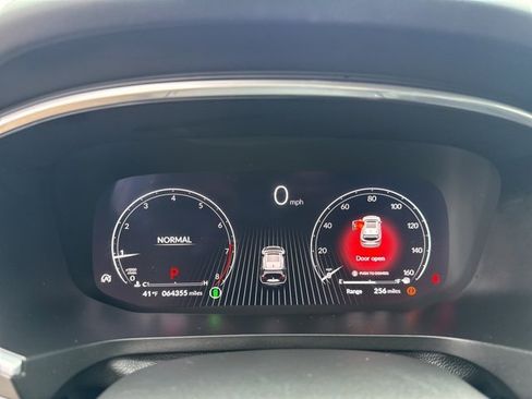 Used 2022 Acura MDX Technology image 15