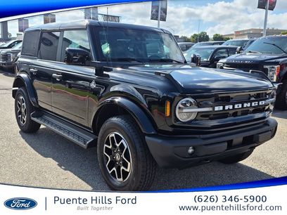 New 2026 Ford Bronco Outer Banks