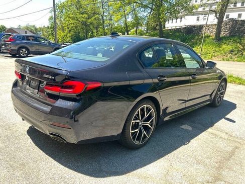 Used 2023 BMW 530e xDrive w/ Premium Package AWD/4WD image 4