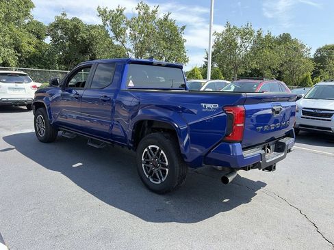 Used 2025 Toyota Tacoma TRD Sport RWD image 5