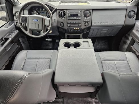 Used 2011 Ford F450 XL w/ PWR Equipment Group image 38