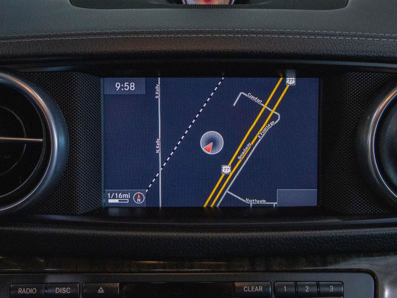 Used 2016 Mercedes-Benz SL 400 image 4