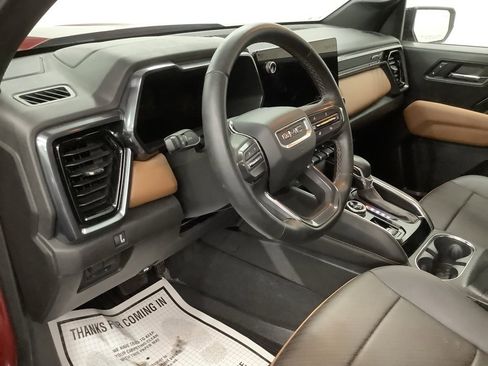Used 2024 GMC Canyon AT4 image 13