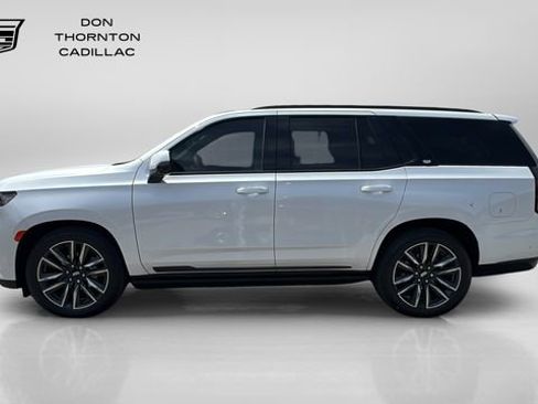 Used 2023 Cadillac Escalade Sport Platinum AWD/4WD image 2